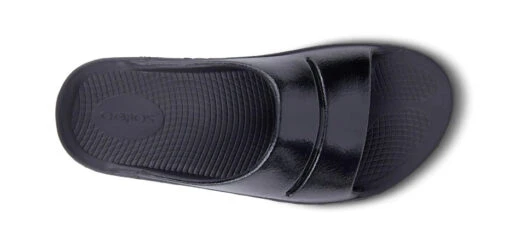 OOfos Women’s OOahh Luxe Slide Sandal (Black) -Hoka Store 1101BLK shot6 932x680 6ff82269 be98 4f28 995a a3a5e42c3e36