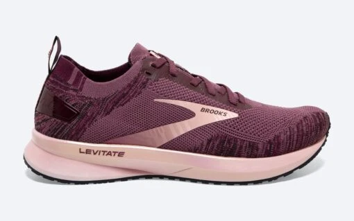 BROOKS Women's Levitate 4 (671 - Nocturne/Coral/Zinfandel) -Hoka Store 120335 671 l levitate 4 womens energy return running shoe