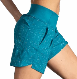 BROOKS Women's Chaser 7" Short (486 - Lagoon Speckle Print/Lagoon) -Hoka Store 89C080A6 B24D 4142 99FA 38EC50D3BA8A