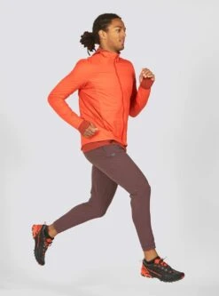 Men’s Thermal Zephyr Runner Jacket (Cardinal) -Hoka Store E02DC0AE F3AA 4BCD 8120 EDACBAE1375D